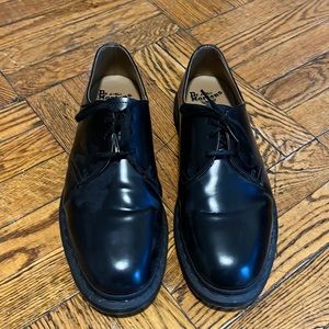 DR MARTENS ARCHIE II SMOOTH MEN'S SHOES - Size US M 11 / EU 45